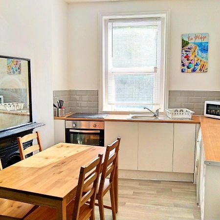 Entire Floor 2 Bedrooms On Westcliff Борнмът Екстериор снимка